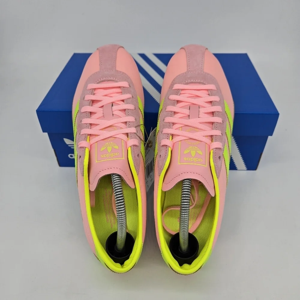 adidas Women's Tokyo JQ0584 Glow Pink Solar Yellow Gum Shoes Size 6.5 New